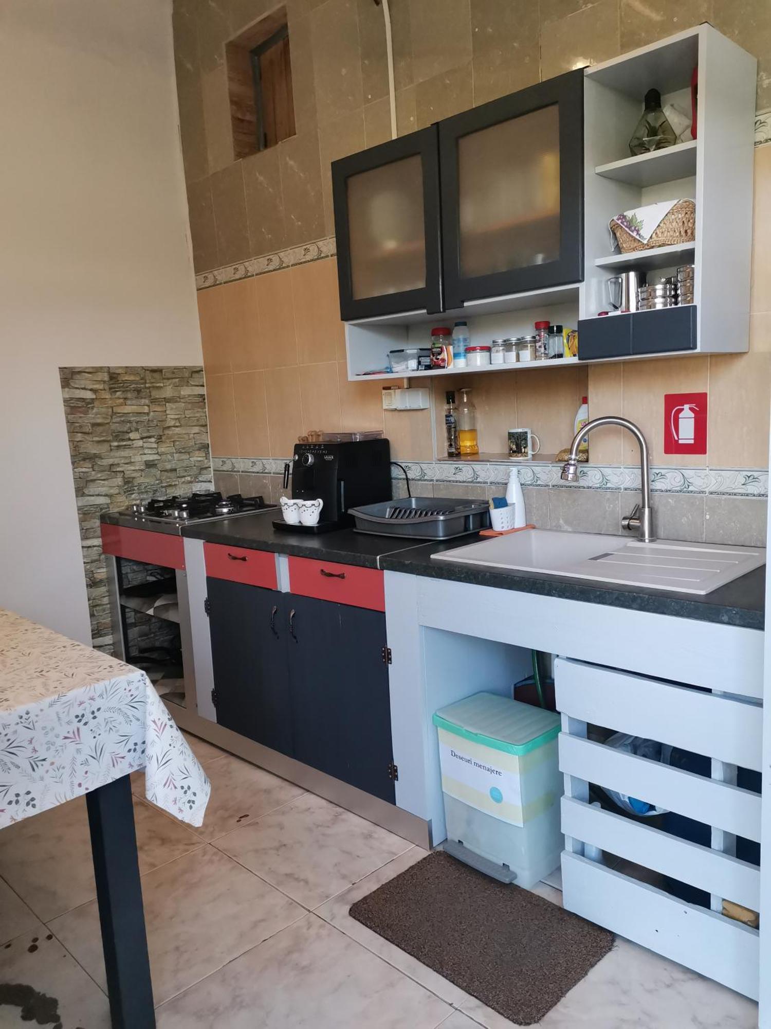 南埃福列Miri'S House公寓 外观 照片